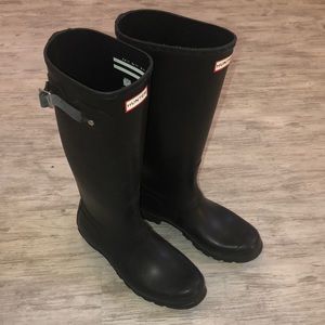 Hunter rain boots